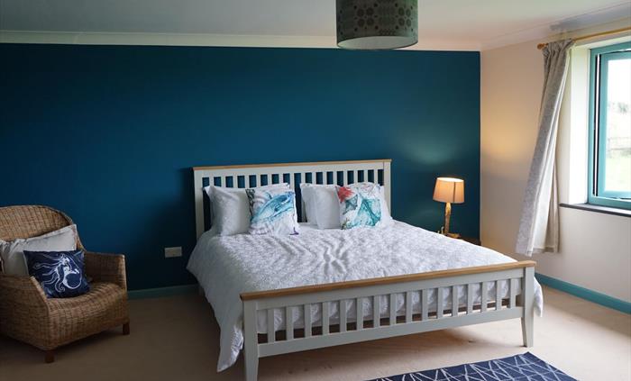 One of 5 huge bedrooms